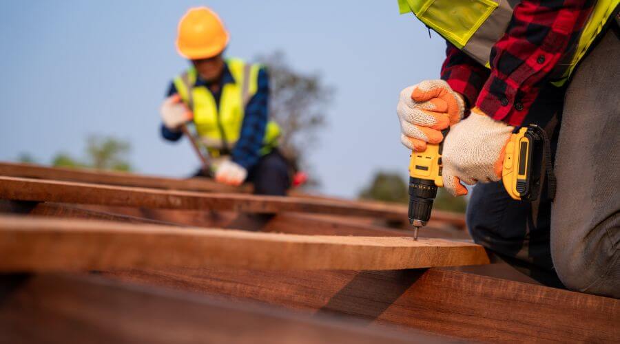 Professional gutter cleaning in Gibson, LA